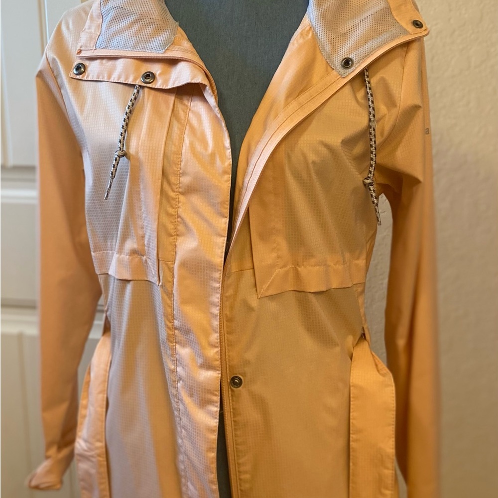 Colombia sportswear women’s raincoat
